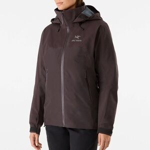 NWT Arcteryx Beta AR Jacket in Bitters / Brown Women’s Sz S Small